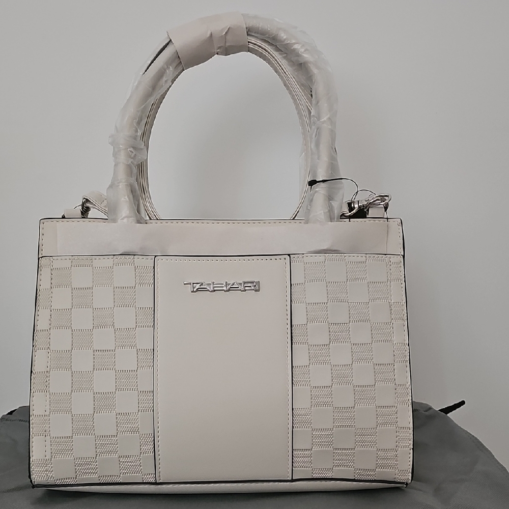 Elegant White Handbag